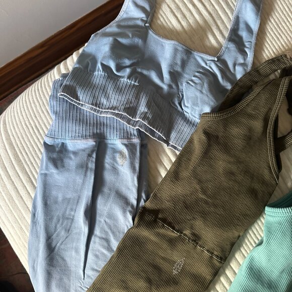 Free People Movement Bundle - Picture 3 of 15